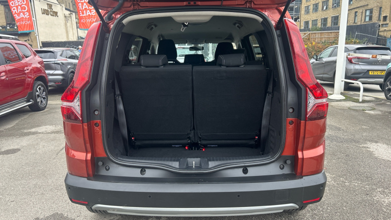 Dacia Jogger 1.0 TCe Comfort 5dr Petrol Estate